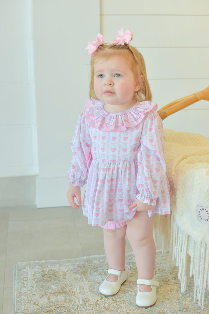 Hallie Heart Diaper Set