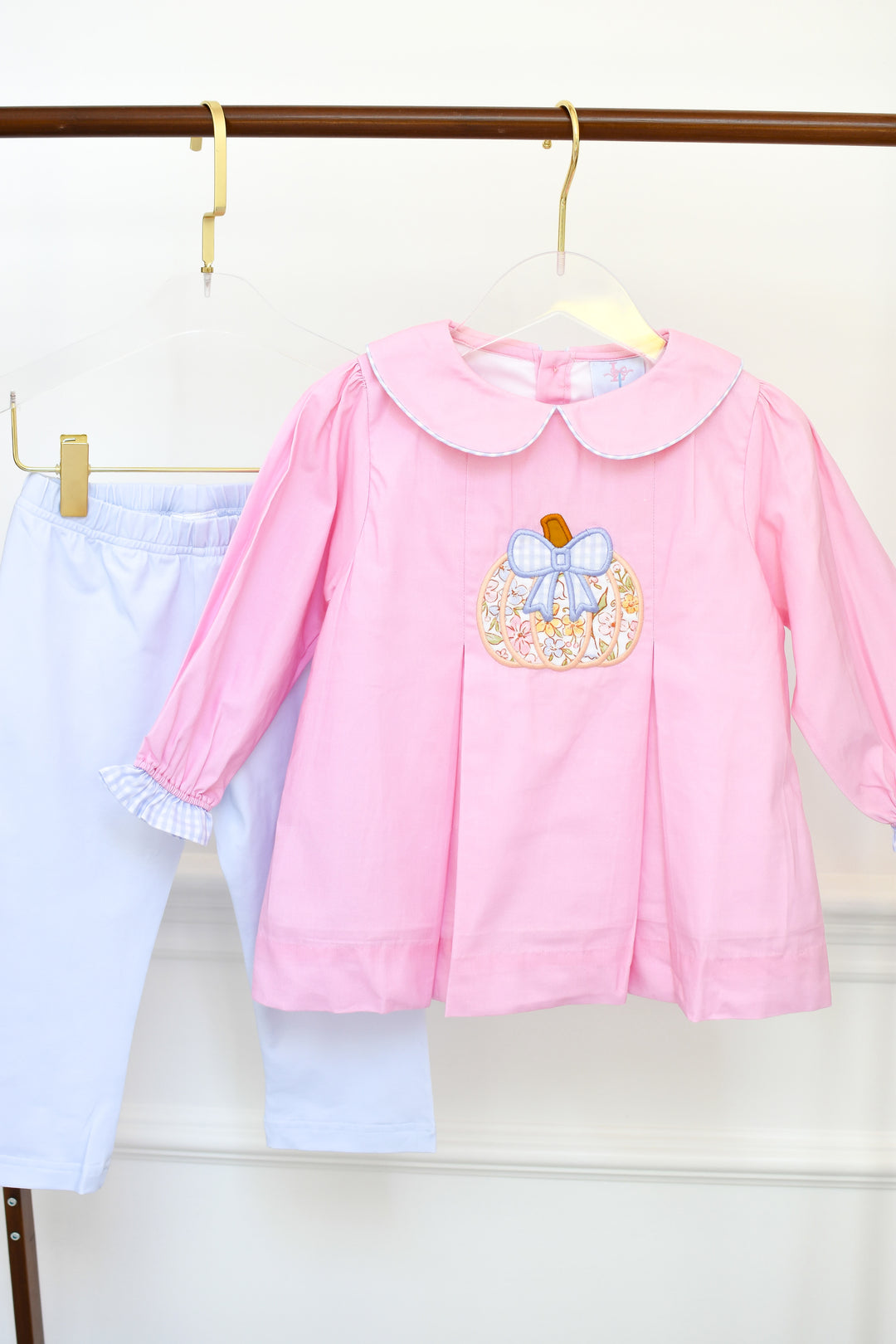 PRE-ORDER Pink Floral Appliqué Pumpkin Legging Set